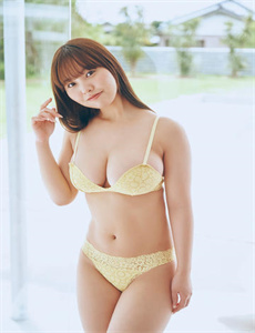 《美女裸照动态图-hentai》