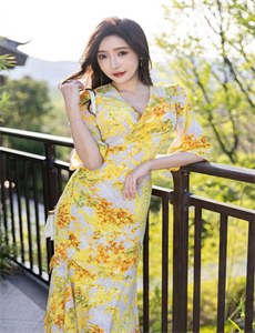 《按摩师舌头进去添的我好舒服-一站到底pk》